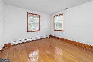 142 Princeton Ave, West Deptford Township, NJ 08096 - Photo 6