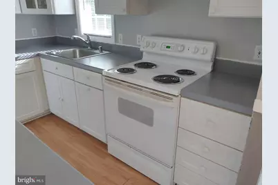 320 E High Street, Clayton, NJ 08312 - Photo 10