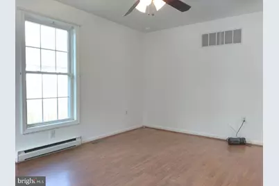 320 E High Street, Clayton, NJ 08312 - Photo 14