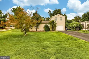 3415 N Shore Dr, Monroe Township, NJ 08094 - Photo 2