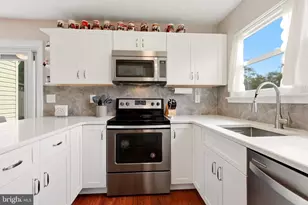 22 Corona Ct, Sewell, NJ 08080 - Photo 12