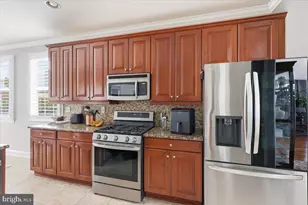 904 Sweet Briar Cir, Woodbury, NJ 08096 - Photo 14