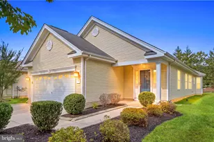 7 Duxbury Ct, Swedesboro, NJ 08085 - Photo 1