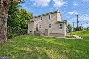 1009 Hessian, West Deptford Township, NJ 08093 - Photo 4