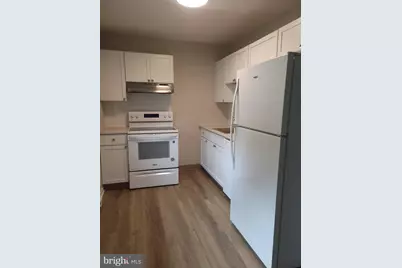 14 Girard Road S, Glassboro, NJ 08028 - Photo 2