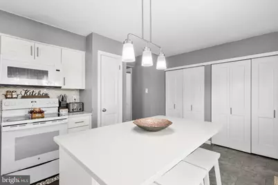 501 Essex Court, West Deptford, NJ 08051 - Photo 12