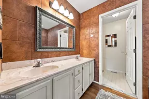 53 Di's Ct, Sewell, NJ 08080 - Photo 14