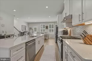 74 Sand Hls Dr, Monroe Township, NJ 08094 - Photo 12