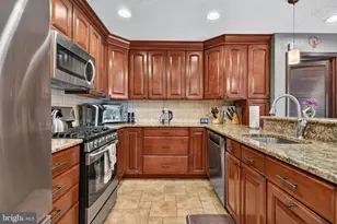 68 Longwood Dr, Sicklerville, NJ 08081 - Photo 14