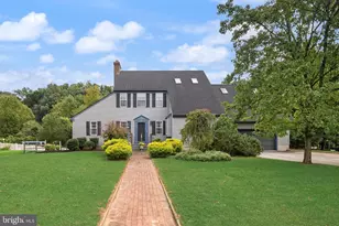 552 Hereford Ln, East Greenwich Township, NJ 08056 - Photo 1