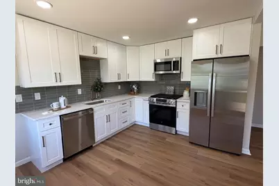 105 Holly Drive, West Deptford, NJ 08096 - Photo 6