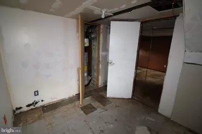 329 Mantua Avenue, Paulsboro, NJ 08066 - Photo 26