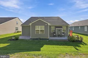 372 Berrhill Dr, Monroe Township, NJ 08094 - Photo 24