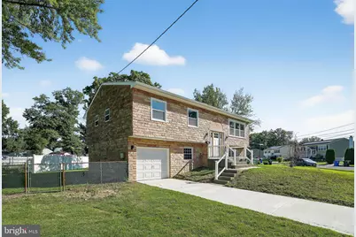 401 Lawnton Avenue, West Deptford Township, NJ 08096 - Photo 2