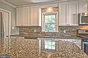 308 Florence Blvd, Monroe Township, NJ 08094 - Photo 8