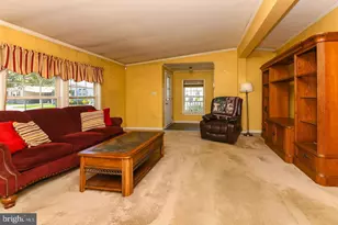 474 Edgemont Dr, Monroe Township, NJ 08094 - Photo 8
