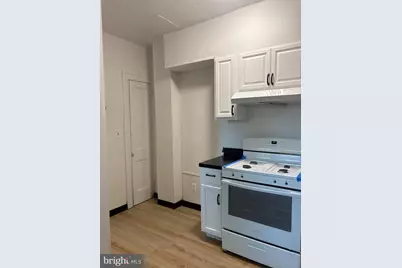 143 Delaware Street UNIT #3A, Woodbury, NJ 08096 - Photo 2