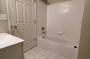 196 Chancellor Dr, Woodbury, NJ 08096 - Photo 14