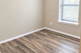 208 Allens Ln, Harrison Township, NJ 08062 - Photo 6