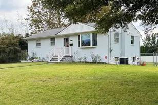 242 Morton Ave, Paulsboro, NJ 08066 - Photo 2