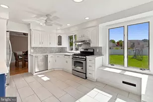 1665 White Oak Ln, Monroe Township, NJ 08094 - Photo 12