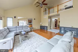 10 Morning Glory Cir, Harrison Township, NJ 08062 - Photo 8