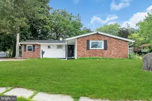 460 2nd St, Woodbury Heights, NJ 08097 - Photo 1