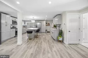 2042 Winslow Rd, Monroe Township, NJ 08094 - Photo 12
