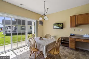 37 E Dehart Ave, Clayton, NJ 08312 - Photo 18