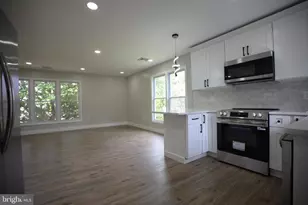 113 Garwood Ave E, Monroe Township, NJ 08094 - Photo 6