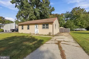 502 Elm St, Clayton, NJ 08312 - Photo 2