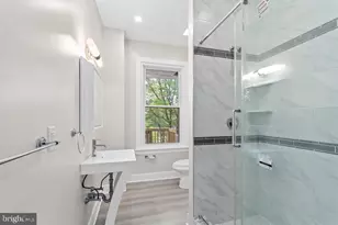 42 E Curtis Ave, Woodbury, NJ 08096 - Photo 16