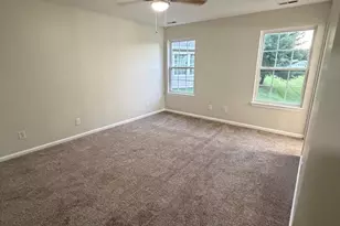 71 Maple Leaf Cir, Sewell, NJ 08080 - Photo 10