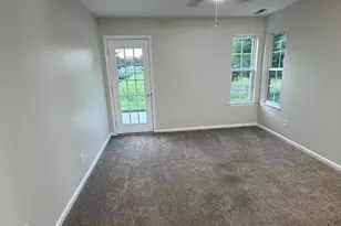 71 Maple Leaf Cir, Sewell, NJ 08080 - Photo 8