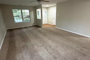 71 Maple Leaf Cir, Sewell, NJ 08080 - Photo 2