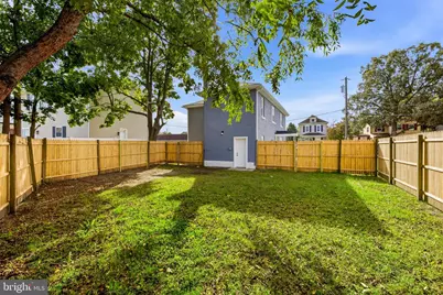 17 W Wood Street, Paulsboro, NJ 08066 - Photo 16