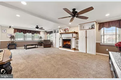281 Dundee Drive, Monroe Township, NJ 08094 - Photo 22