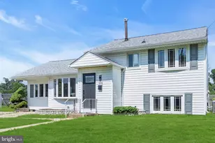 103 Carver Dr, Wenonah, NJ 08090 - Photo 2