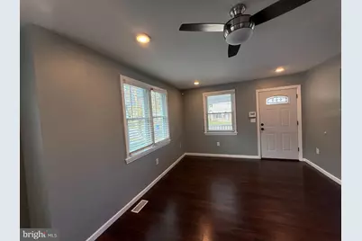 560 Salem Avenue, Woodbury, NJ 08096 - Photo 2