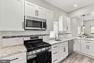 306 Park Avenue, Woodbury, NJ 08096 - Photo 4