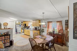 201 McKinley Ave, Monroe Township, NJ 08094 - Photo 6