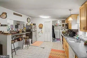 201 McKinley Ave, Monroe Township, NJ 08094 - Photo 8