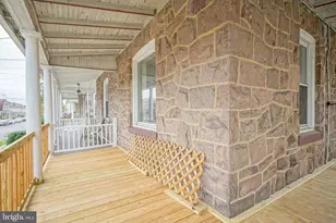21 Hopkins St, Woodbury, NJ 08096 - Photo 2