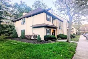 16 N Maple St, Woodbury, NJ 08096 - Photo 2