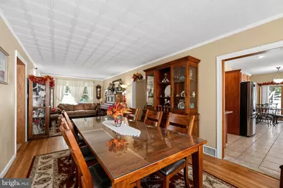 512 E Holly Avenue, Pitman, NJ 08071 - Photo 4