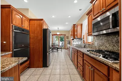512 E Holly Avenue, Pitman, NJ 08071 - Photo 8
