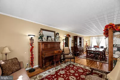 512 E Holly Avenue, Pitman, NJ 08071 - Photo 6