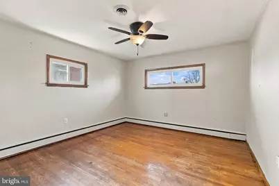 120 S Poplar Street, Greenwich Township, NJ 08027 - Photo 18