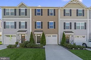 22 Burr St, Monroe Township, NJ 08094 - Photo 1