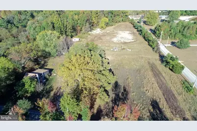 79 E Quilleytown Road, Carneys Point, NJ 08069 - Photo 4